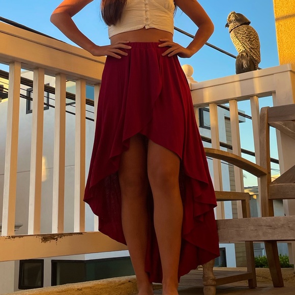 ACTIVE ruby high-low skirt - Picture 2 of 8